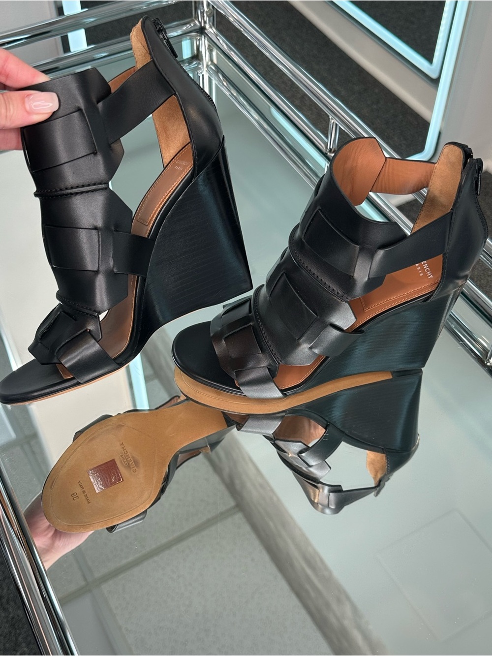 Givenchy Rojda Gladiator Wedge - Picture 4 of 8